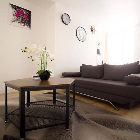 Triplex Lumineux A Cherbourg, Hyper Centre, 2 Pas Du Port & Vie Nocturne, Intendance Luxury Host 외부 사진