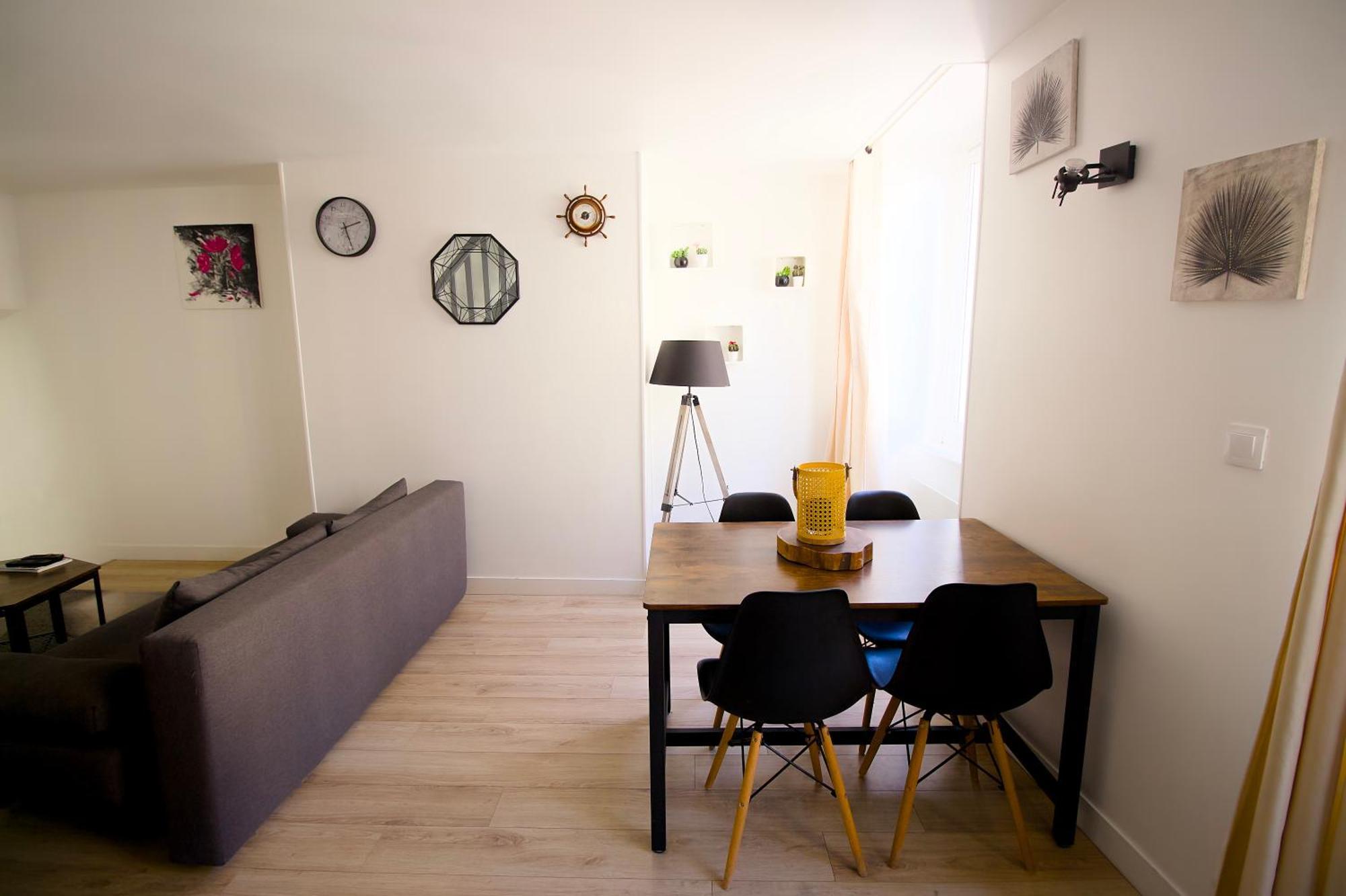 Triplex Lumineux A Cherbourg, Hyper Centre, 2 Pas Du Port & Vie Nocturne, Intendance Luxury Host 외부 사진