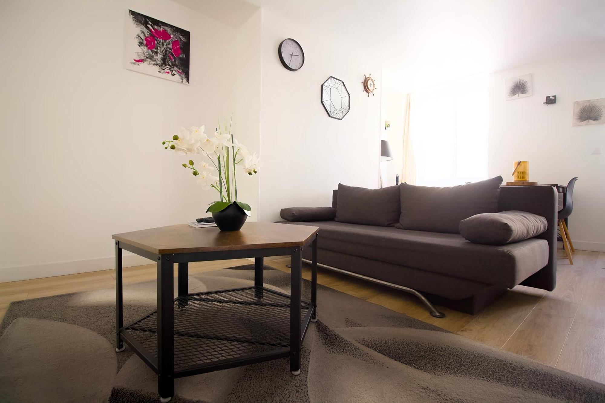 Triplex Lumineux A Cherbourg, Hyper Centre, 2 Pas Du Port & Vie Nocturne, Intendance Luxury Host 외부 사진